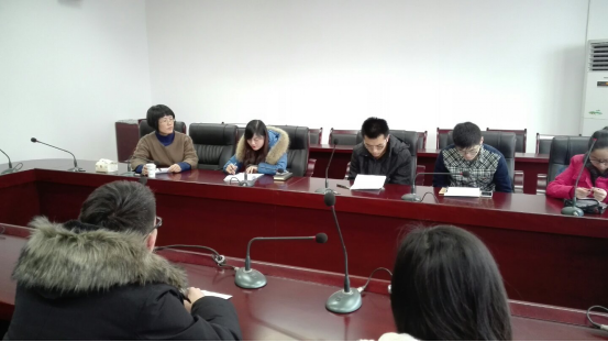潘甜甜
本科12级党支部生活会新闻稿452.png