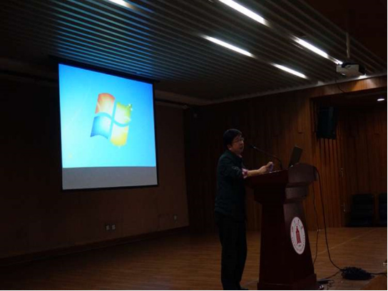 潘甜甜
2014、2015年考古学、文物与博物馆学专业实习汇报会圆满召开2478.png