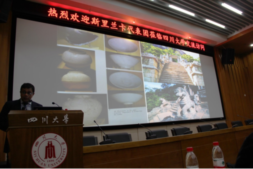 历史文化（旅游）潘甜甜与斯里兰卡Kelaniya大学人文社会科潘甜甜签署合作协议1390.png
